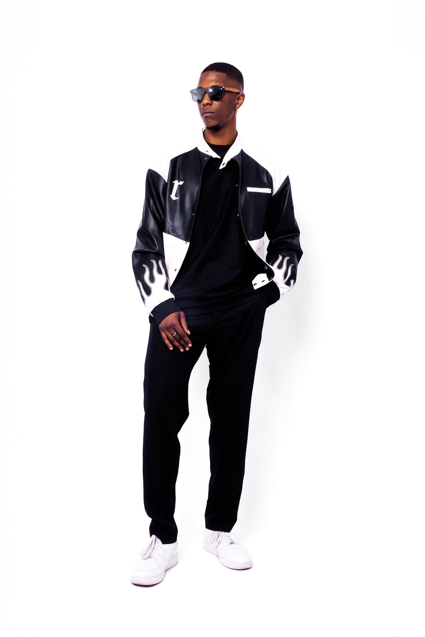 VESTE SIMILICUIR FLAMME NOIR/BLANCHE