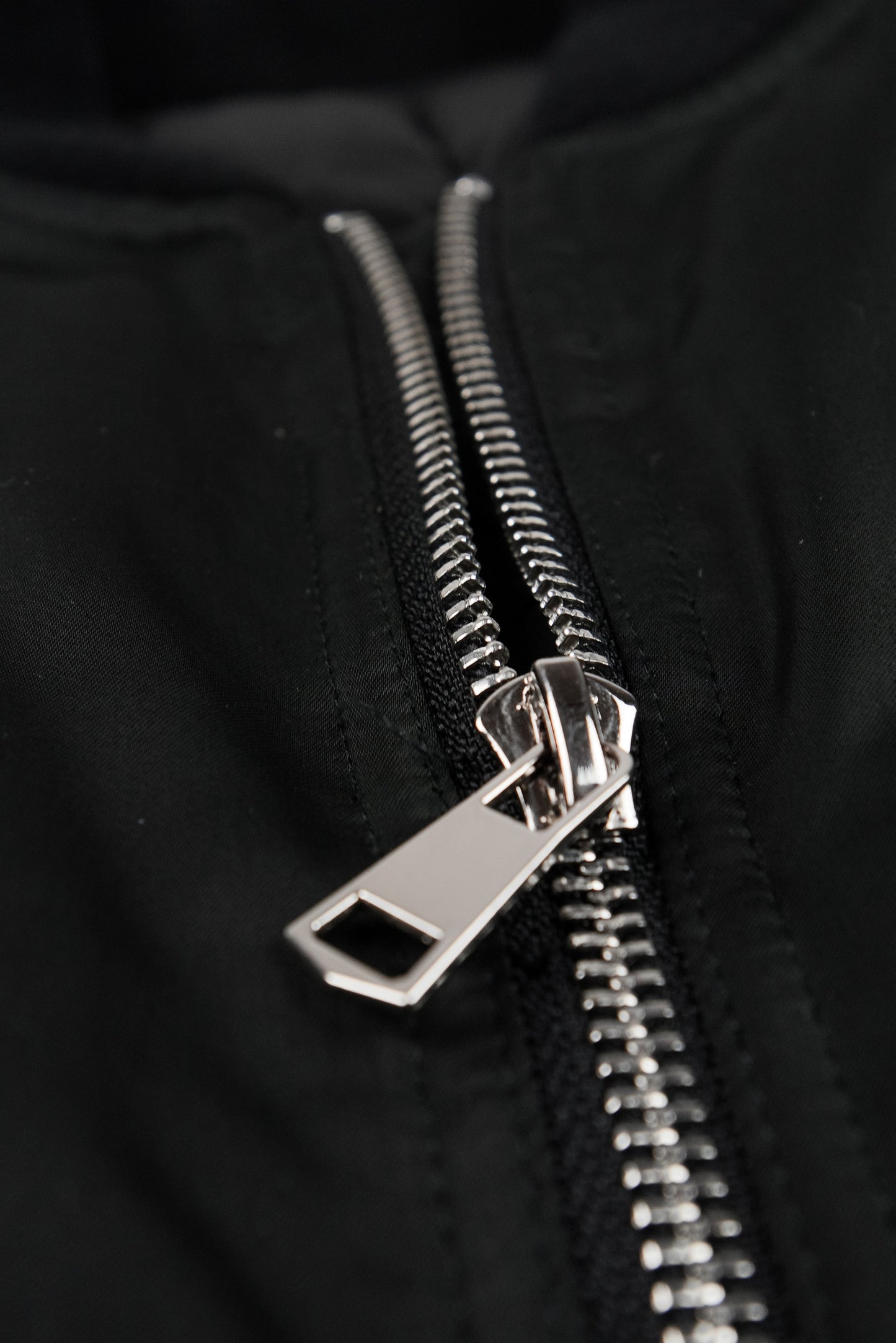 BOMBERS BRODÉ NOIR