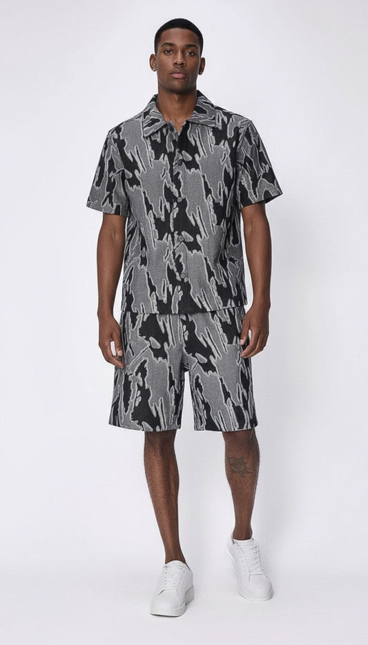 GLITCH SHORT